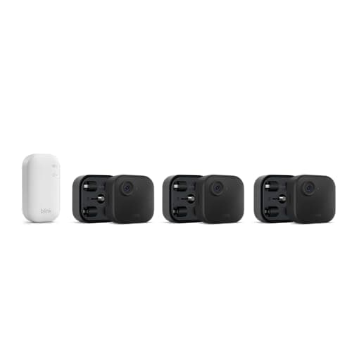 Blink Outdoor 4 + pack de extensión de batería: cámara de seguridad inteligente HD sin cables, 4 años de autonomía, detección de movimiento, compatible con Alexa (sistema de 3 cámaras) | IP65