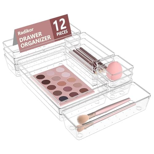 Radikor 12 Piezas Organizadores de Cajones de Plástico Transparente, Separadores de Cajones de Escritorio de 4 Tamaños, Bandejas de Almacenaje para Maquillaje, Baño, Oficina, Cocina