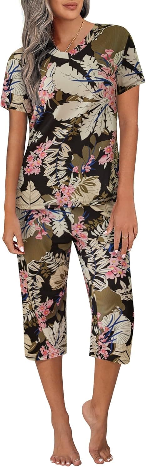 Ekouaer Conjunto de pijama capri de manga corta para mujer, pijama de dos piezas con cuello en V y pantalones capri con bolsillos S-3XL